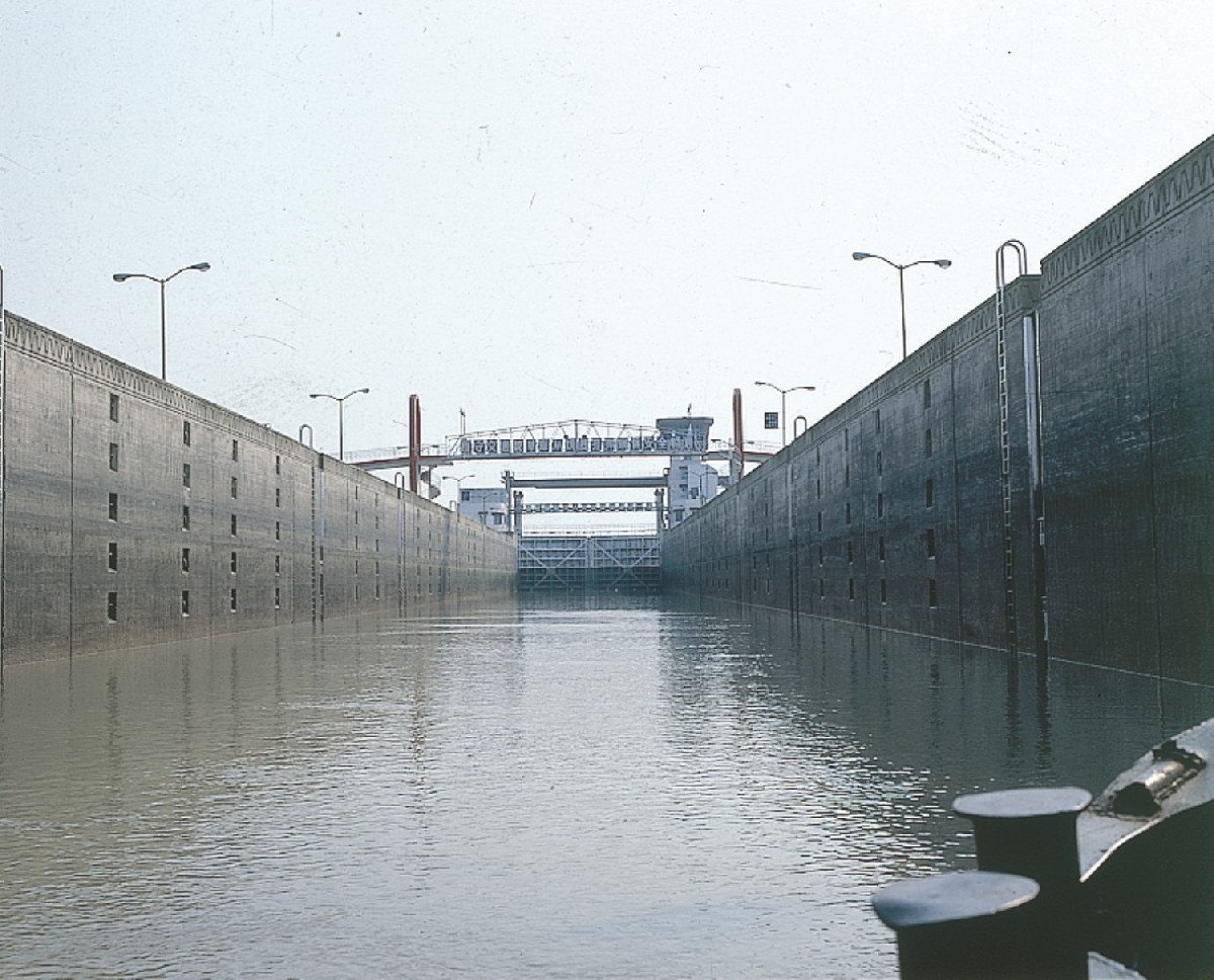 京杭運河淮陰三線船閘工程